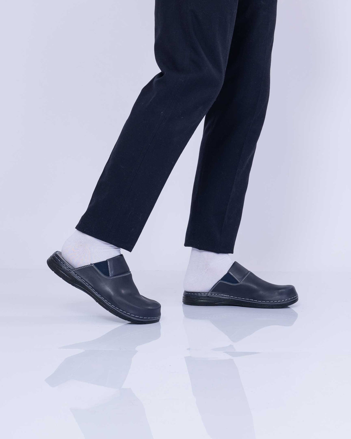 الدكتور كلومبا مينس سابو 154332